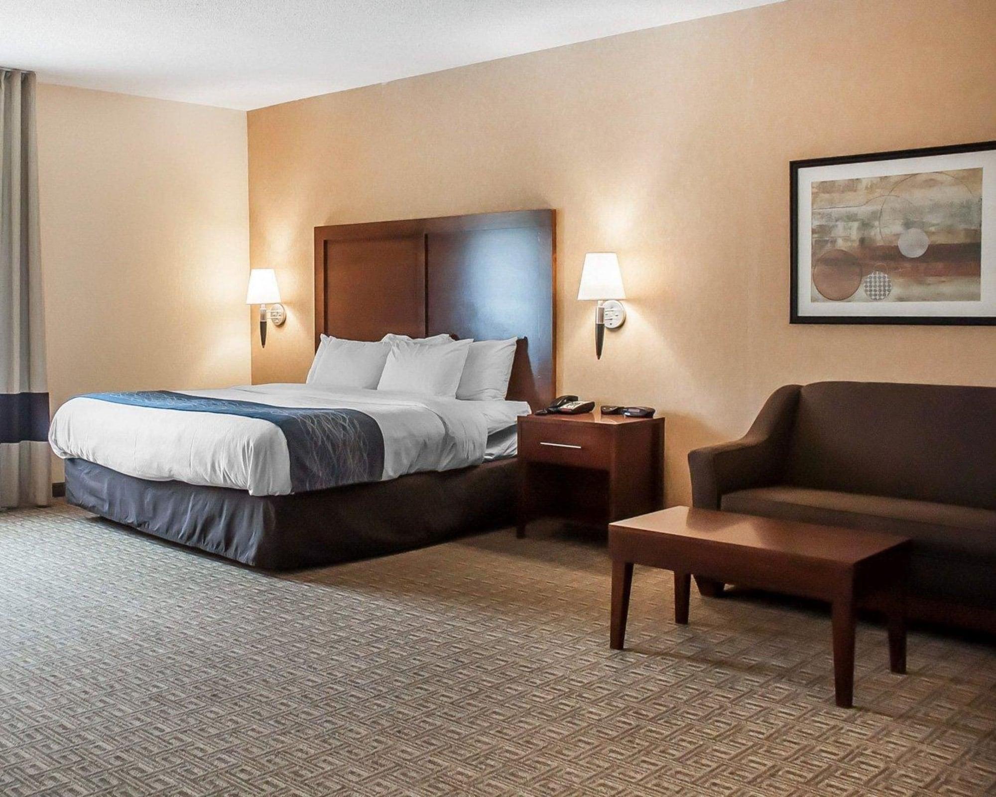 Comfort Inn & Suites Hamburg Εξωτερικό φωτογραφία